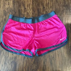 Nike DRI-FIT shorts size Large